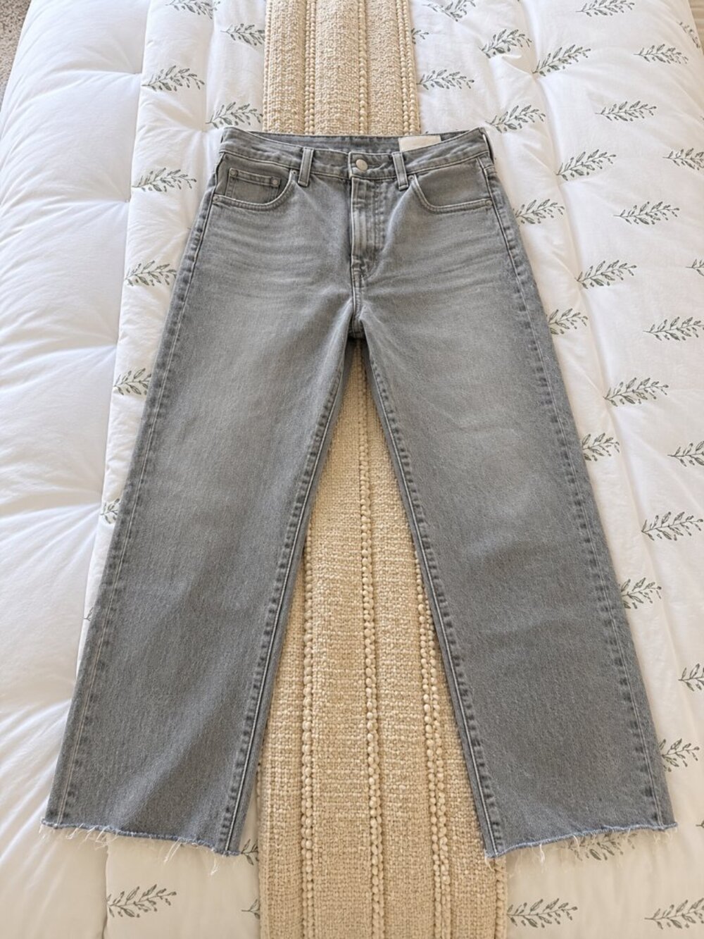 🩶 PISTOLA Gray Wash Straight-Leg Jeans – Size 26